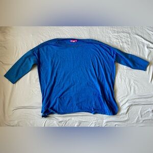 LILY PULITZER Blue Soft Lightweight Knit Top